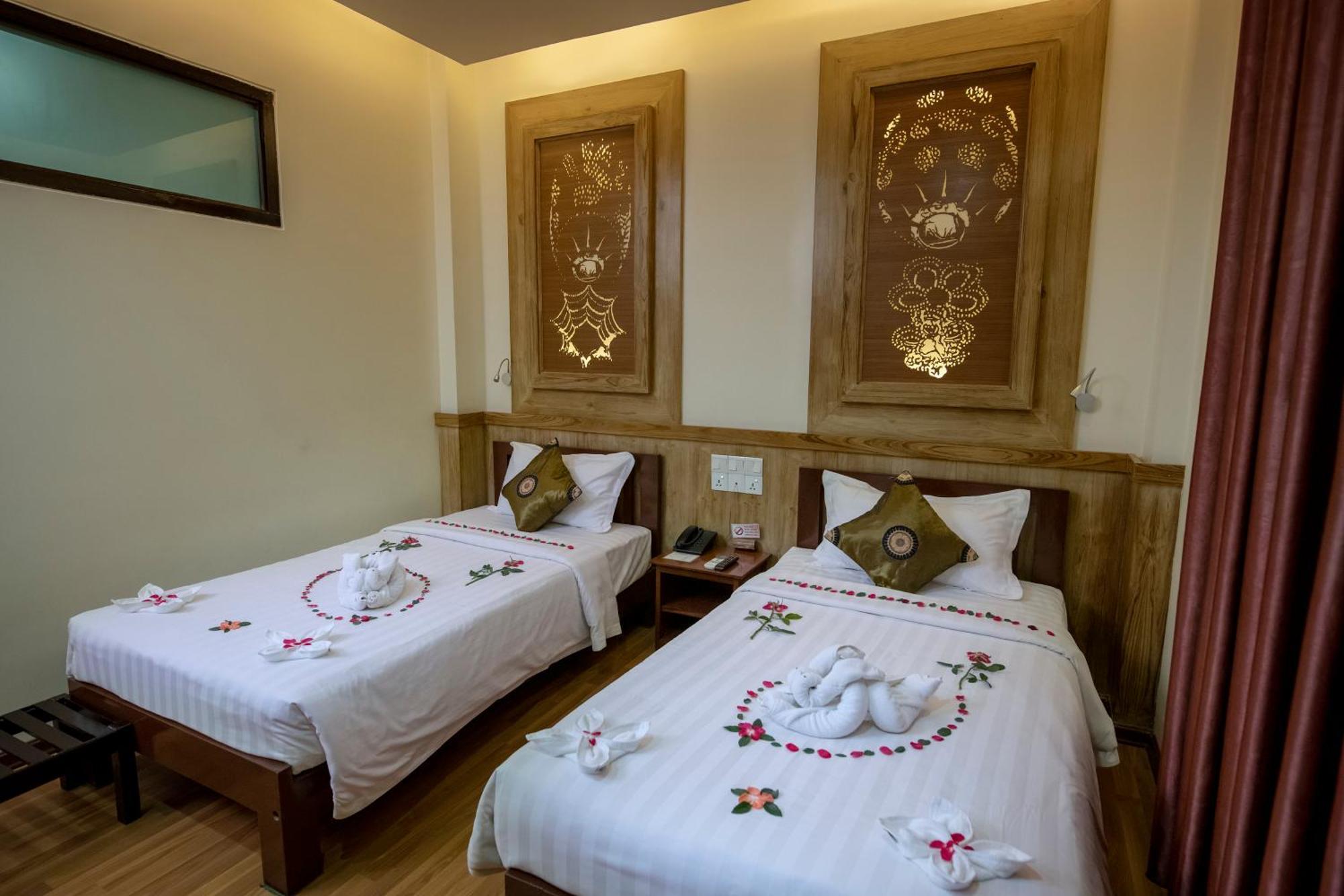 Uct Taunggyi Hotel Eksteriør bilde